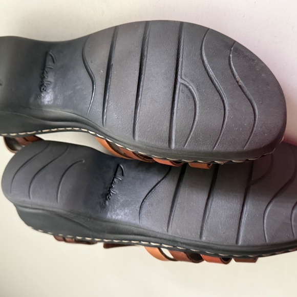 Clarks Lexi Bridge Summer Sandals in Tan Combi Leather 9.5 - Picture 10 of 10